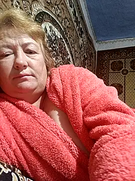 Snapshot of NikaLove49011 chatting on October 11, 2025, 4:13 am NikaLove49011 online show from October 11, 2025, 4:13 am