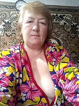 Snapshot of NikaLove49011 chatting on October 9, 2025, 6:58 am NikaLove49011 online show from October 9, 2025, 6:58 am