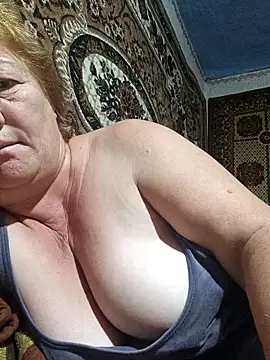 Snapshot of NikaLove49011 chatting on September 25, 2025, 3:12 am NikaLove49011 online show from September 25, 2025, 3:12 am