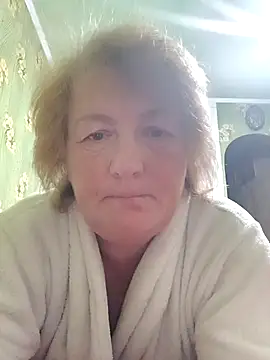 Snapshot of NikaLove49011 chatting on October 25, 2025, 6:41 pm NikaLove49011 online show from October 25, 2025, 6:41 pm