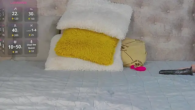 Leah Brooks online show from November 25, 2025, 5:08 am