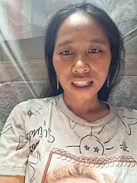 mo4mh online show from April 14, 2026, 8:25 pm