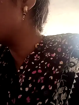 Gyavatixx online show from October 28, 2025, 7:07 am