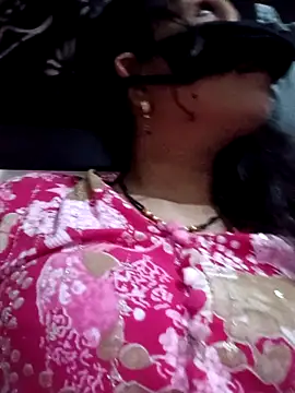 Gyavatixx online show from November 3, 2025, 2:09 pm