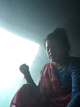 Snapshot of Sanjna_cuty chatting on December 17, 2025, 2:05 am Sanjna cuty online show from December 17, 2025, 2:05 am