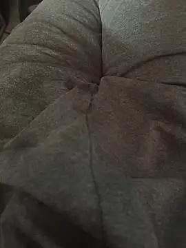 bhabhi lover11122 online show from November 22, 2025, 5:06 am