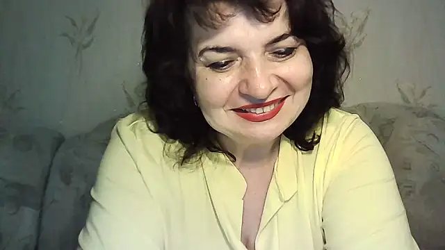 LedyNika online show from June 10, 2026, 8:10 pm