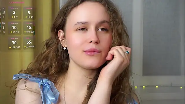 SusannaScholler online show from February 10, 2026, 9:58 pm