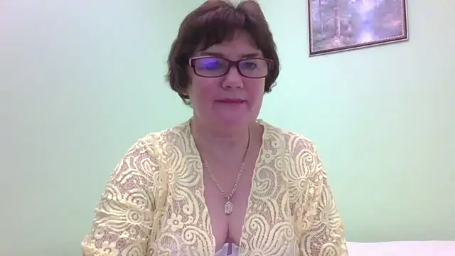 Snapshot of Galina56301 chatting on November 2, 2025, 8:25 pm Galina56301 online show from November 2, 2025, 8:25 pm