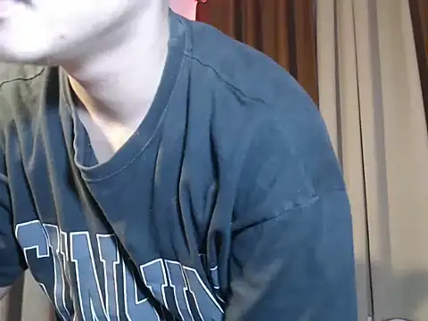 Snapshot of hot_emman chatting on June 10, 2026, 3:19 am hot emman online show from June 10, 2026, 3:19 am
