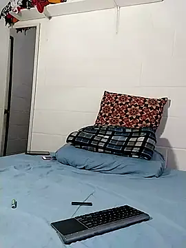 oxxy jean online show from March 19, 2026, 11:32 am