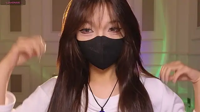      Panda      online show from March 3, 2026, 7:21 pm