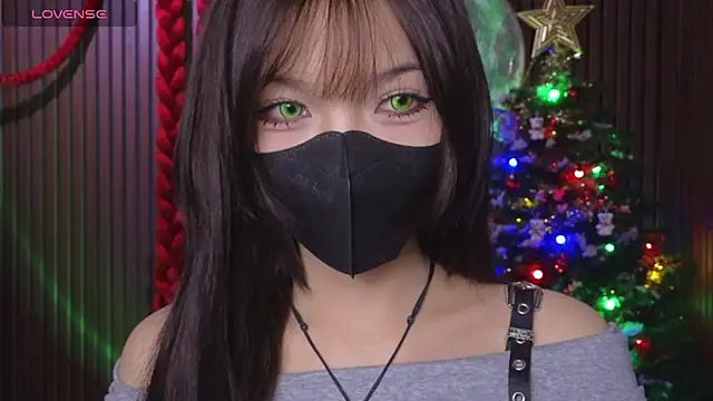      Panda      online show from November 24, 2025, 3:45 pm