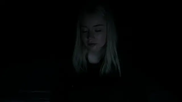 Snapshot of Lillie_Berry chatting on May 31, 2026, 4:18 am Lillie Berry online show from May 31, 2026, 4:18 am