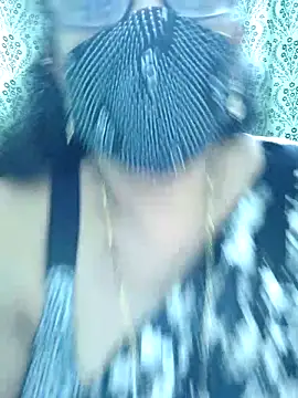 Snapshot of sweet-lotus chatting on October 10, 2025, 5:47 pm sweet-lotus online show from October 10, 2025, 5:47 pm