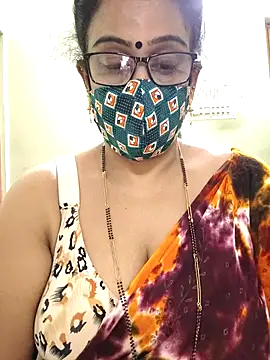 sweet-lotus online show from December 23, 2025, 5:18 am