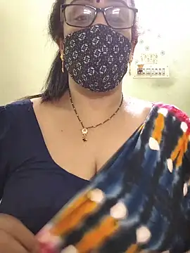 Snapshot of sweet-lotus chatting on May 14, 2026, 5:59 am sweet-lotus online show from May 14, 2026, 5:59 am