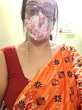 Snapshot of sweet-lotus chatting on April 20, 2026, 5:21 am sweet-lotus online show from April 20, 2026, 5:21 am