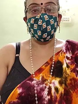 Snapshot of sweet-lotus chatting on September 10, 2025, 8:46 am sweet-lotus online show from September 10, 2025, 8:46 am