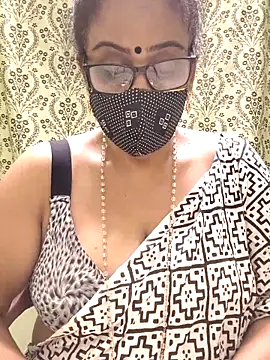 Snapshot of sweet-lotus chatting on October 4, 2025, 6:20 pm sweet-lotus online show from October 4, 2025, 6:20 pm