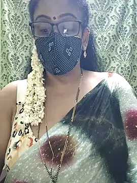 Snapshot of sweet-lotus chatting on October 15, 2025, 5:21 pm sweet-lotus online show from October 15, 2025, 5:21 pm