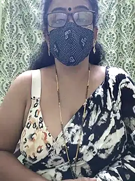 Snapshot of sweet-lotus chatting on September 26, 2025, 4:58 pm sweet-lotus online show from September 26, 2025, 4:58 pm