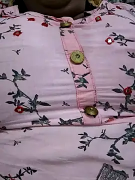 Snapshot of sweet-lotus chatting on September 25, 2025, 12:44 pm sweet-lotus online show from September 25, 2025, 12:44 pm