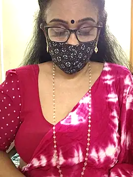 Snapshot of sweet-lotus chatting on September 24, 2025, 4:19 am sweet-lotus online show from September 24, 2025, 4:19 am