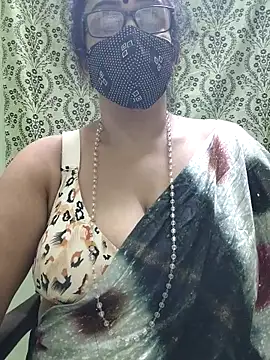 Snapshot of sweet-lotus chatting on October 5, 2025, 6:31 pm sweet-lotus online show from October 5, 2025, 6:31 pm