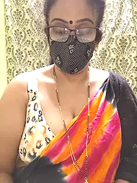 Snapshot of sweet-lotus chatting on October 21, 2025, 10:53 pm sweet-lotus online show from October 21, 2025, 10:53 pm