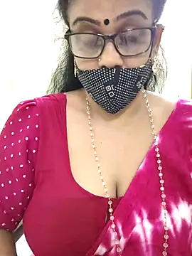 Snapshot of sweet-lotus chatting on October 3, 2025, 8:38 am sweet-lotus online show from October 3, 2025, 8:38 am