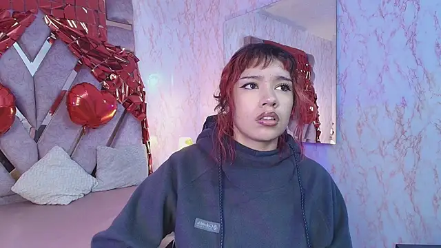 Snapshot of redd_pandaa chatting on February 15, 2026, 3:07 am redd pandaa online show from February 15, 2026, 3:07 am