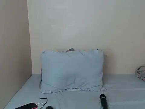 JuicyAdiction online show from February 25, 2026, 6:52 pm