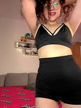 Snapshot of Lunna_reed chatting on September 24, 2025, 9:16 am Lunna reed online show from September 24, 2025, 9:16 am