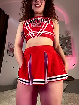 Snapshot of Lunna_reed chatting on October 16, 2025, 10:23 am Lunna reed online show from October 16, 2025, 10:23 am