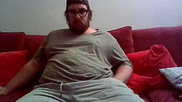 Snapshot of chubbyDavid1998 chatting on December 4, 2025, 9:08 am chubbyDavid1998 online show from December 4, 2025, 9:08 am