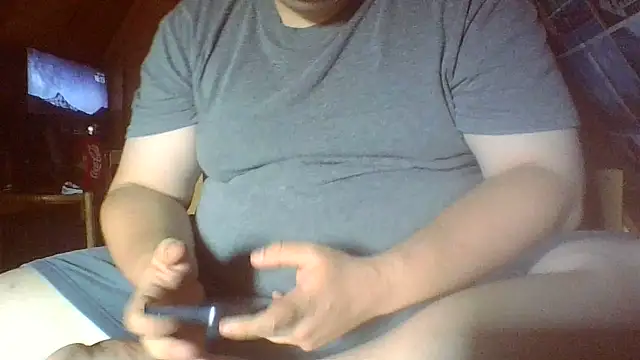 chubbyDavid1998 online show from July 17, 2026, 2:14 pm