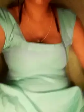 Hotty-Monaa online show from September 21, 2025, 5:29 pm