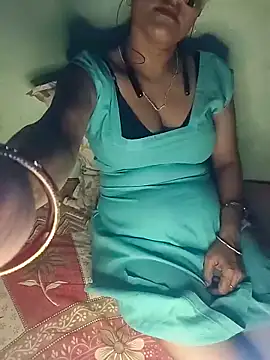 Hotty-Monaa online show from September 27, 2025, 4:46 pm