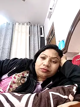 Cute-Janvi20 online show from February 2, 2026, 7:46 pm