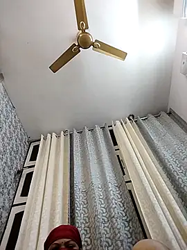 Cute-Janvi20 online show from February 16, 2026, 8:07 pm