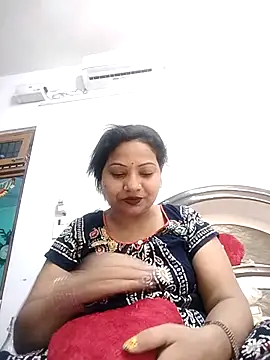 Cute-Janvi20 online show from April 18, 2026, 5:48 pm