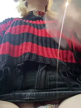 Snapshot of Cherry___Blossom chatting on November 6, 2025, 11:14 am Cherry Blossom online show from November 6, 2025, 11:14 am