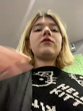 Snapshot of Cherry___Blossom chatting on September 25, 2025, 11:05 am Cherry Blossom online show from September 25, 2025, 11:05 am