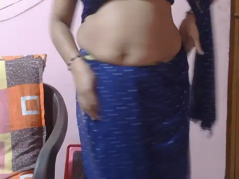 Snapshot of itsabika chatting on July 5, 2026, 2:02 pm itsabika online show from July 5, 2026, 2:02 pm
