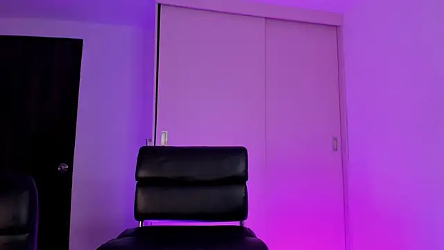 Snapshot of _Alicerosee chatting on November 28, 2025, 10:43 pm Alicerosee online show from November 28, 2025, 10:43 pm