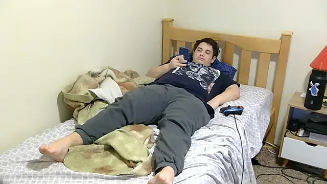 Breyyyyyyyy online show from November 3, 2025, 10:46 pm