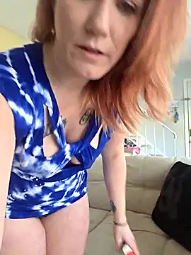 Snapshot of RhondaRump chatting on February 13, 2026, 4:51 pm RhondaRump online show from February 13, 2026, 4:51 pm