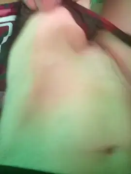 Snapshot of _Little_Sweatie_ chatting on November 21, 2025, 10:58 am Little Sweatie online show from November 21, 2025, 10:58 am