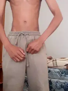 Snapshot of gemini_loops chatting on October 5, 2025, 10:50 am gemini loops online show from October 5, 2025, 10:50 am